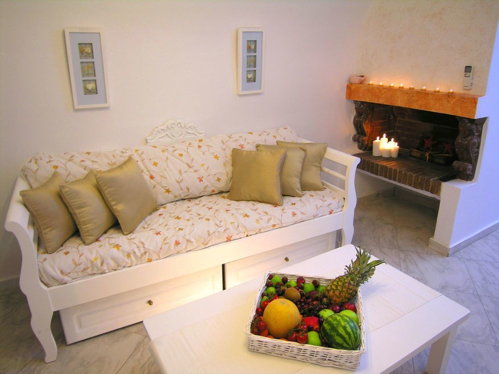 Aeolos Art & Eco Adults Only 4* Imerovígli